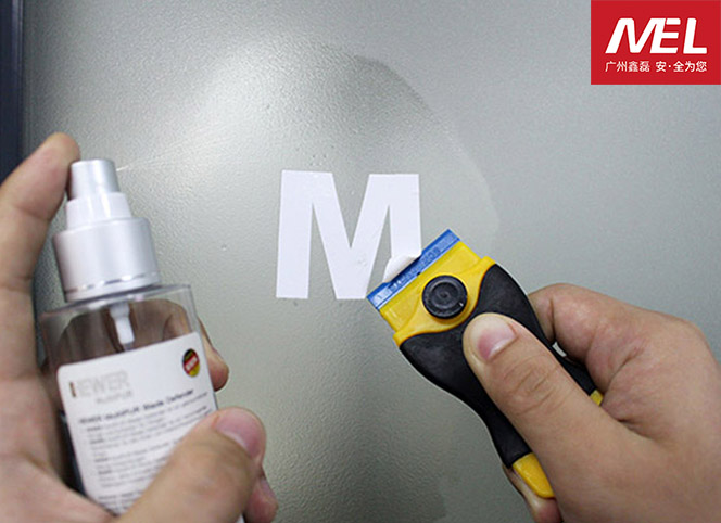 貼紙以及不干膠難清除，HEWER清潔刮刀安全刀具就能輕松搞定！